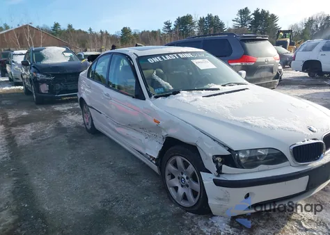 2005 BMW 325Xi из США, поврежденный, VIN WBAEU33405PR20538